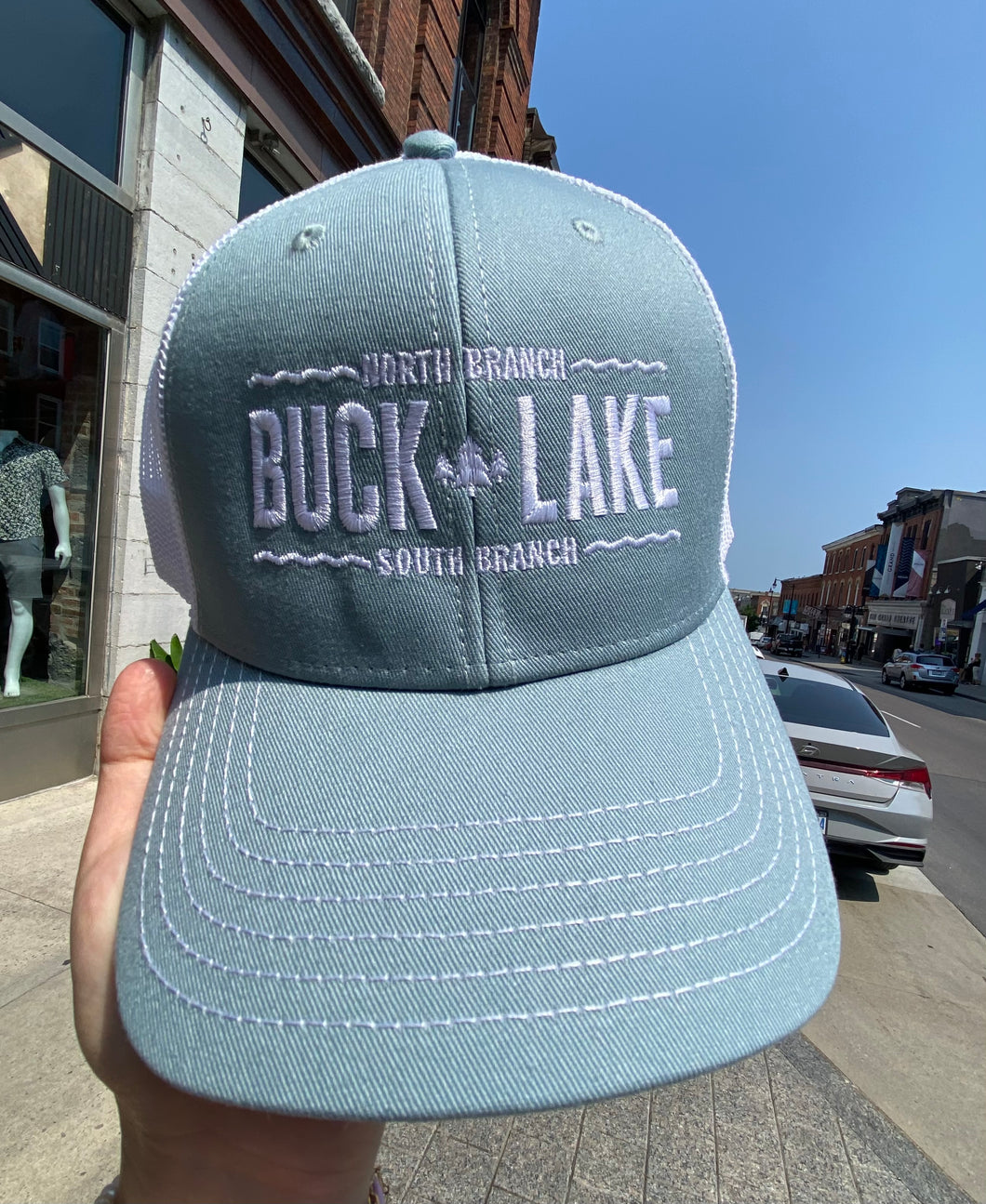 BUCK LAKE EMBROIDERED HAT