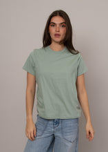 Load image into Gallery viewer, ZANYA SS TEE LOLA'S ROOM