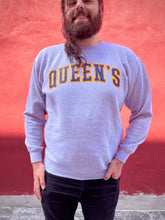 Load image into Gallery viewer, QUEEN’S CLASSIC CREW