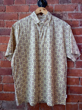 Load image into Gallery viewer, CASSIS SEERSUCKER SHIRT