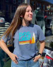 Load image into Gallery viewer, DOG LAKE RETRO TEE