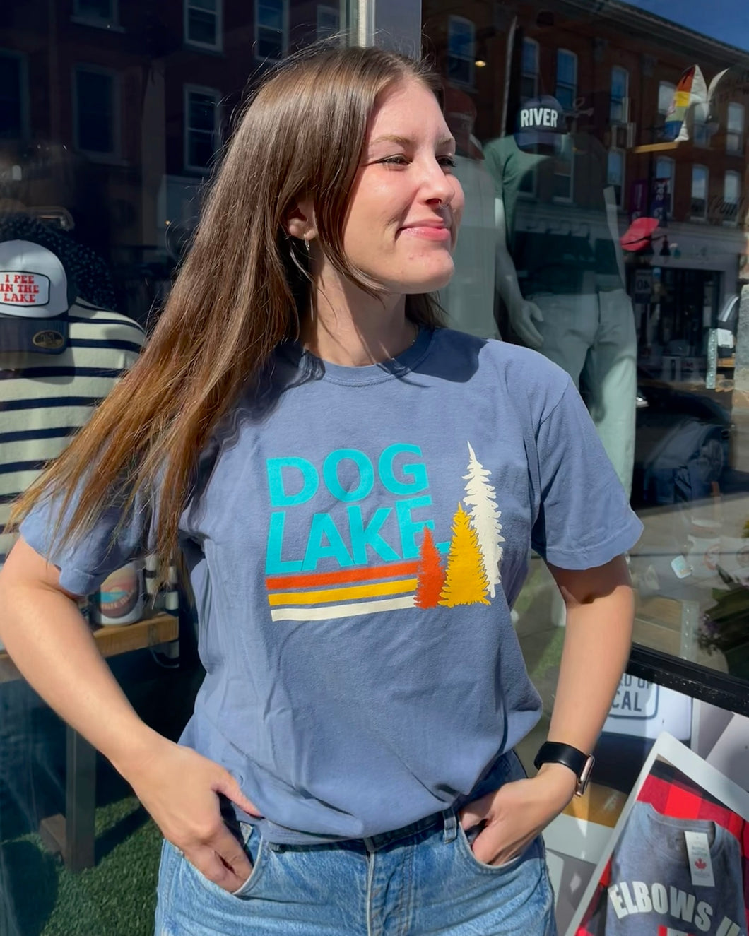 DOG LAKE RETRO TEE
