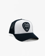 Load image into Gallery viewer, COUNTRY LIBERTY GUITAR PICK MESHBACK