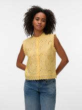 Load image into Gallery viewer, EMILY EMBROIDERED SLEEVELESS TOP