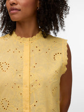 Load image into Gallery viewer, EMILY EMBROIDERED SLEEVELESS TOP