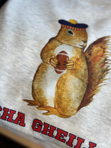 CHA GHEILL SQUIRREL CREWNECK