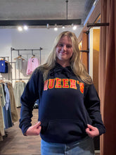 Load image into Gallery viewer, QUEEN’S CLASSIC HOODY
