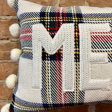 Load image into Gallery viewer, POM POM PLAID MERRY PILLOW