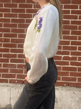 Load image into Gallery viewer, FLORAL CARDI ASTRID CLOTHING