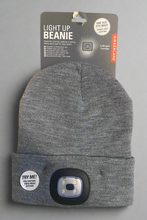 Load image into Gallery viewer, LIGHT UP BEANIE