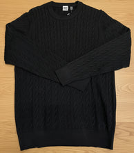 Load image into Gallery viewer, MEN&#39;S CABLE KNIT SWEATER
