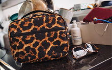 Load image into Gallery viewer, HERSCHEL POP QUIZ LUNCH BOX