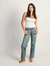 Load image into Gallery viewer, LEVI'S SUPERLOW LOOSE