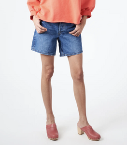 LEVI'S 501 MID THIGH SHORTS