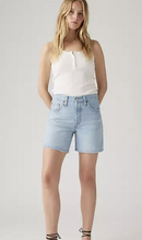 Load image into Gallery viewer, LEVI&#39;S 501 MID THIGH SHORTS