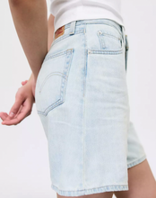 Load image into Gallery viewer, HIGH BAGGY SHORT LEVI&#39;S