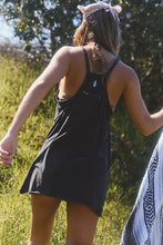 Load image into Gallery viewer, HOT SHOT MINI FREE PEOPLE