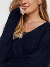 Load image into Gallery viewer, CREW LEFILE SWEATER