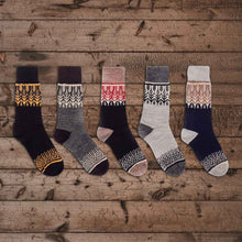 Load image into Gallery viewer, Nordic Socks Merino Wool YULE