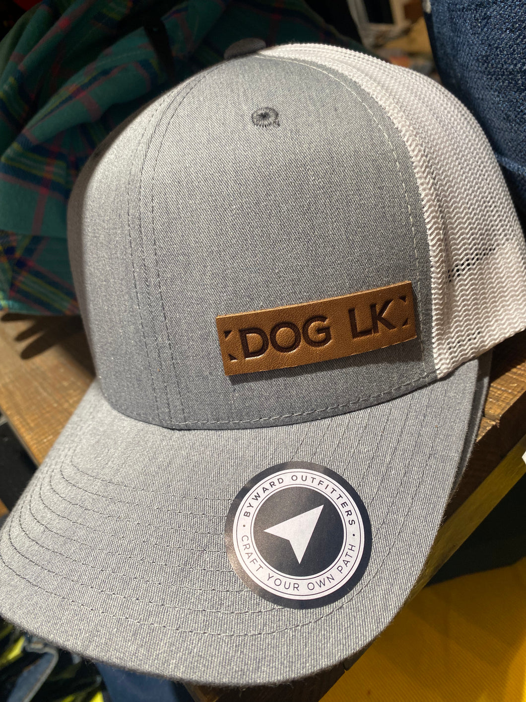 DOG LK HAT