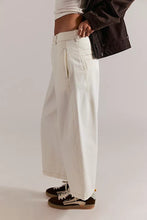 Load image into Gallery viewer, LAYDOWN CHINO FREE PEOPLE