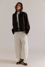 Load image into Gallery viewer, LAYDOWN CHINO FREE PEOPLE