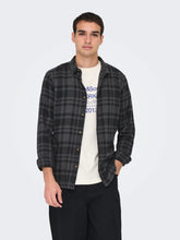 Load image into Gallery viewer, GUDMUND CHECKED SHIRT