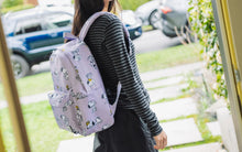 Load image into Gallery viewer, PEANUTS HERSCHEL CLASSIC XL