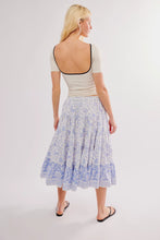 Load image into Gallery viewer, FULL SWING PRINTED MIDI SKIRT FP