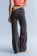 Load image into Gallery viewer, QUICK STEP PANT FREE PEOPLE