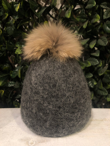 SOLID FUR POM TOQUE