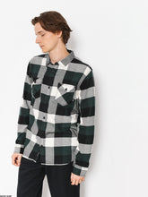 Load image into Gallery viewer, VANS BOX FLANNEL